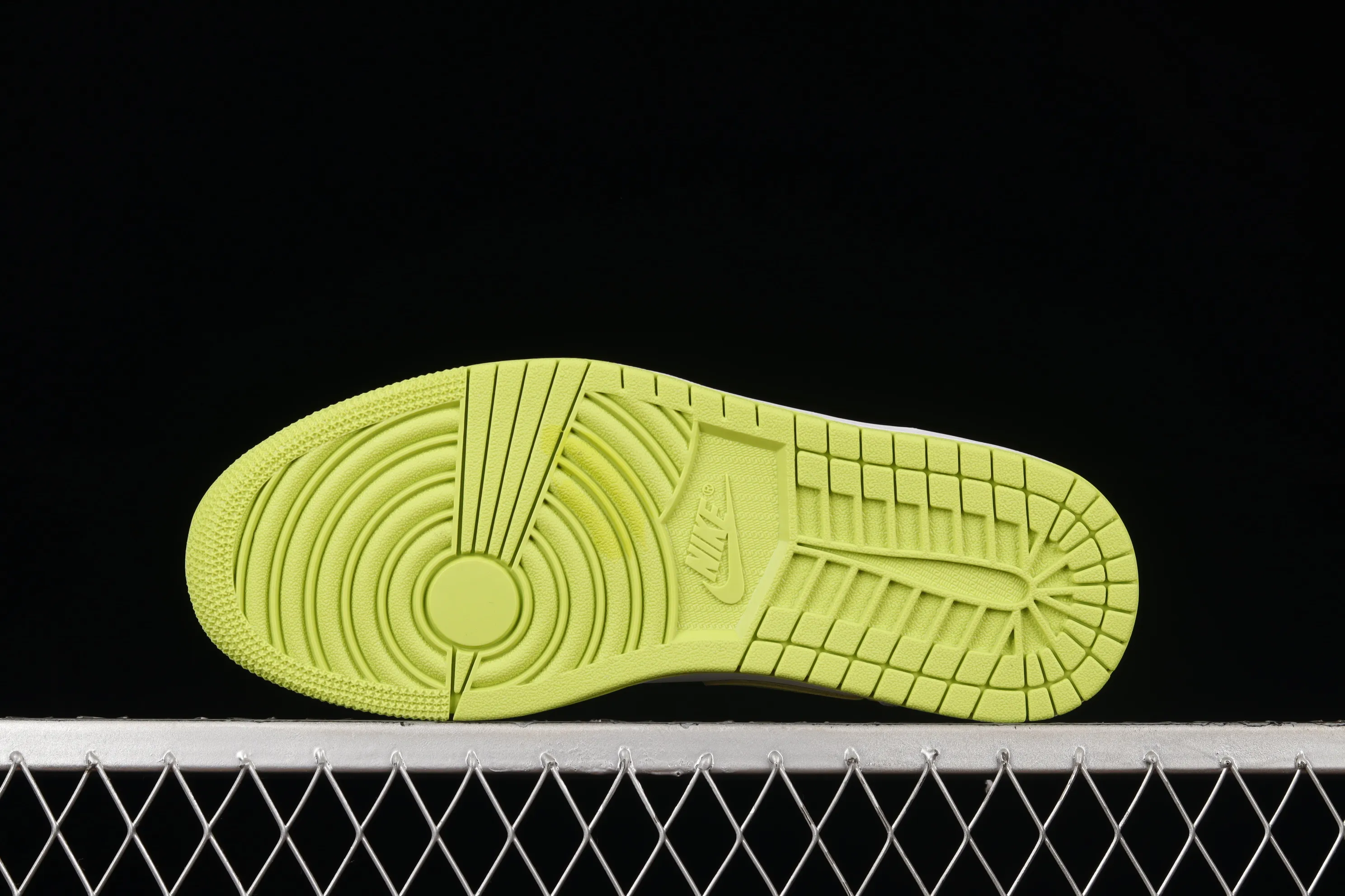 All Categories Air Jordan Jordan Series Basketball Shoes Air Jordan 1 Mid Air Jordan 1 Mid "White Lime" AJ1 Joe 1 Green Lime China Basketball Shoes BQ6472-131